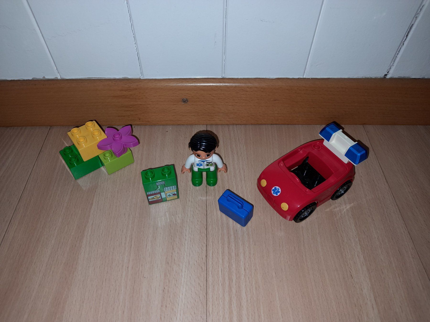 Lego Spielzeuge: Lego Duplo Notärztin 5793 – Gebraucht aus Wittenbach von Gugielmo 2