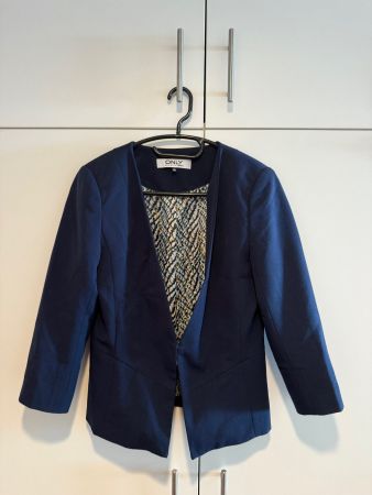 Kurzer Blauer Blazer Marke ONLY💙🖤💙