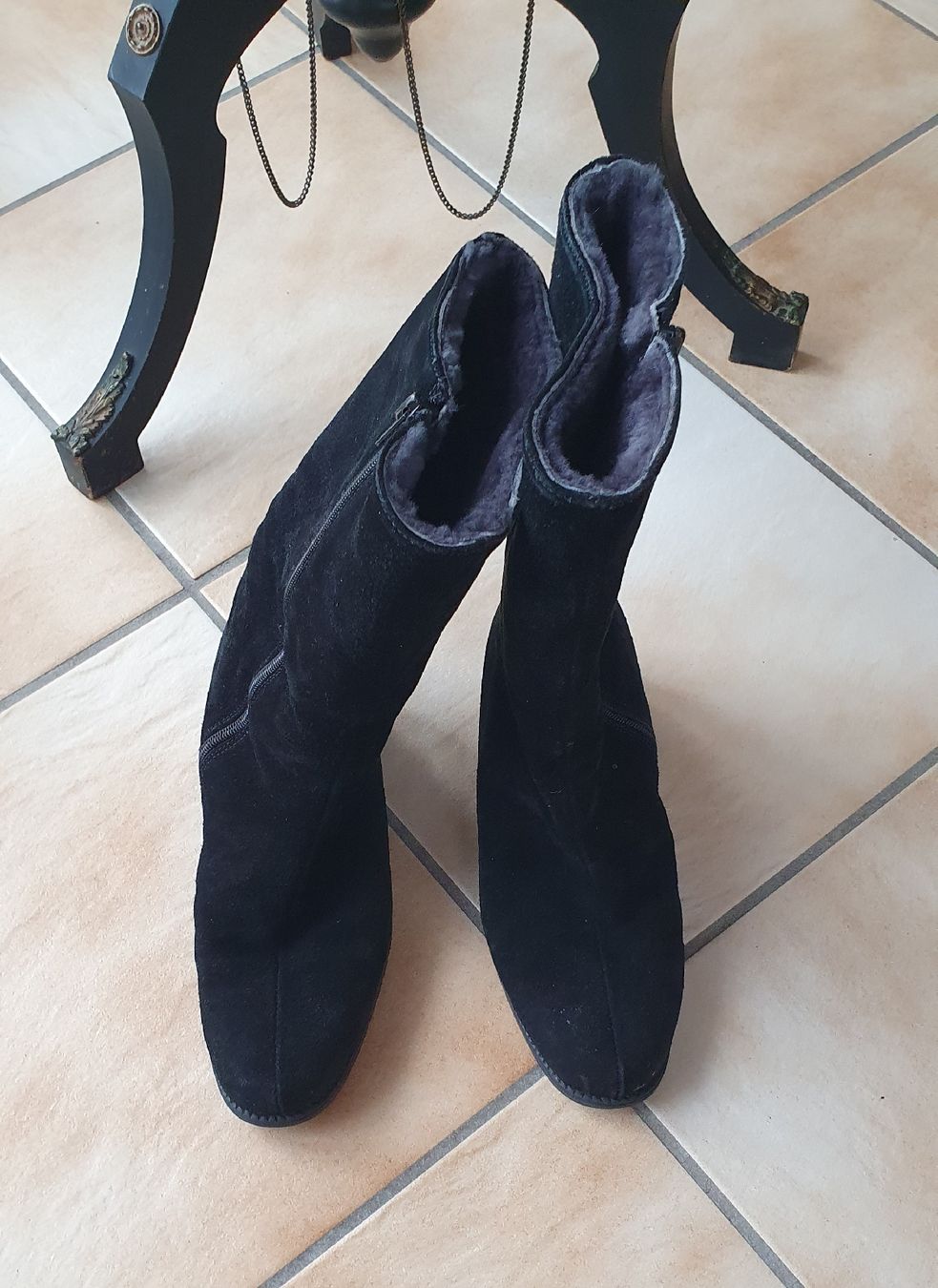 Scarpe da donna: Superbes bottes fourées taille 39 – Usato da Erde venduto da zakleblanc 5