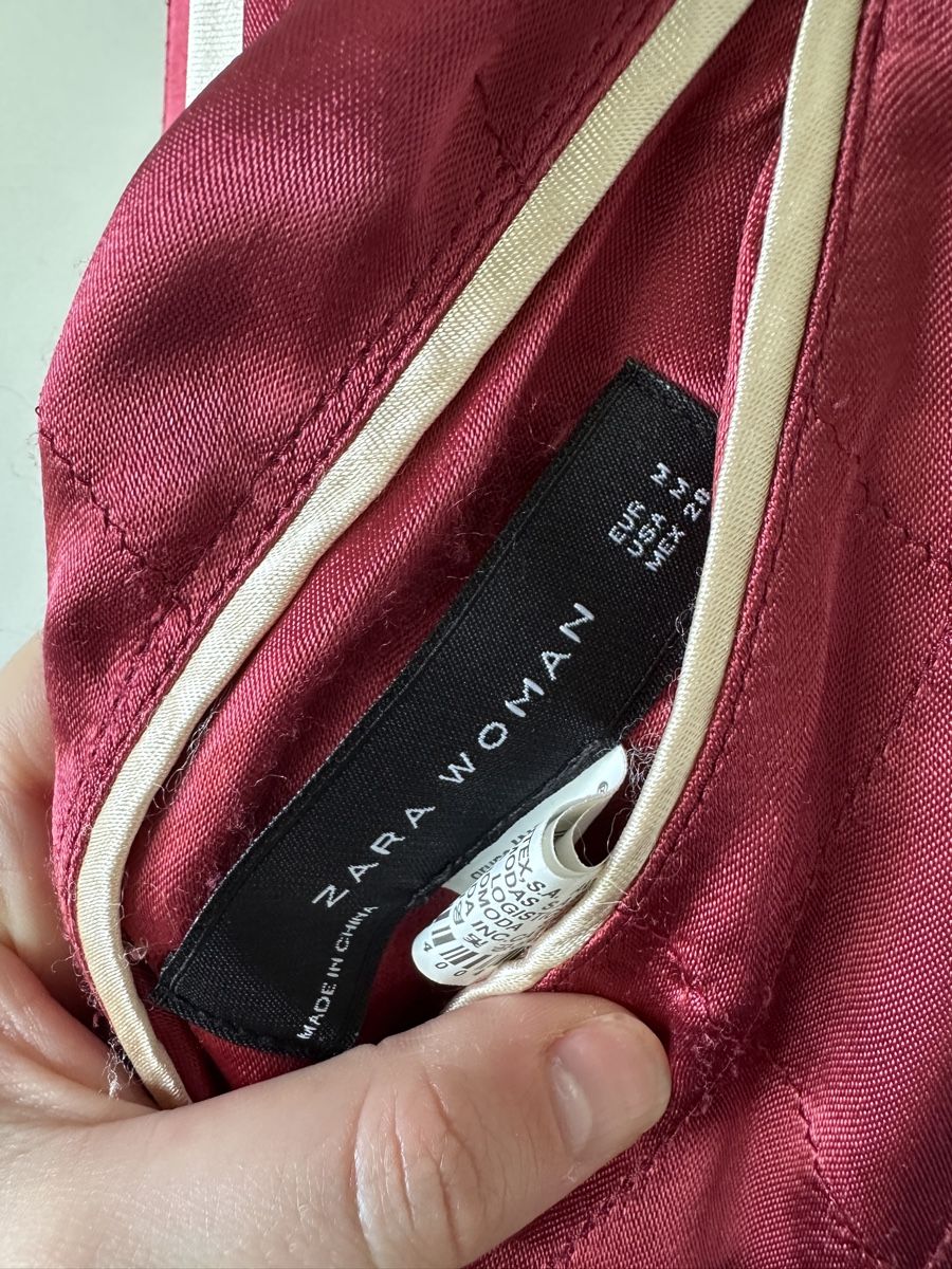 Zara Vestes: Wendbare Zara Bomber Jacke – D'occasion à Zürich par cel_hr6n 4