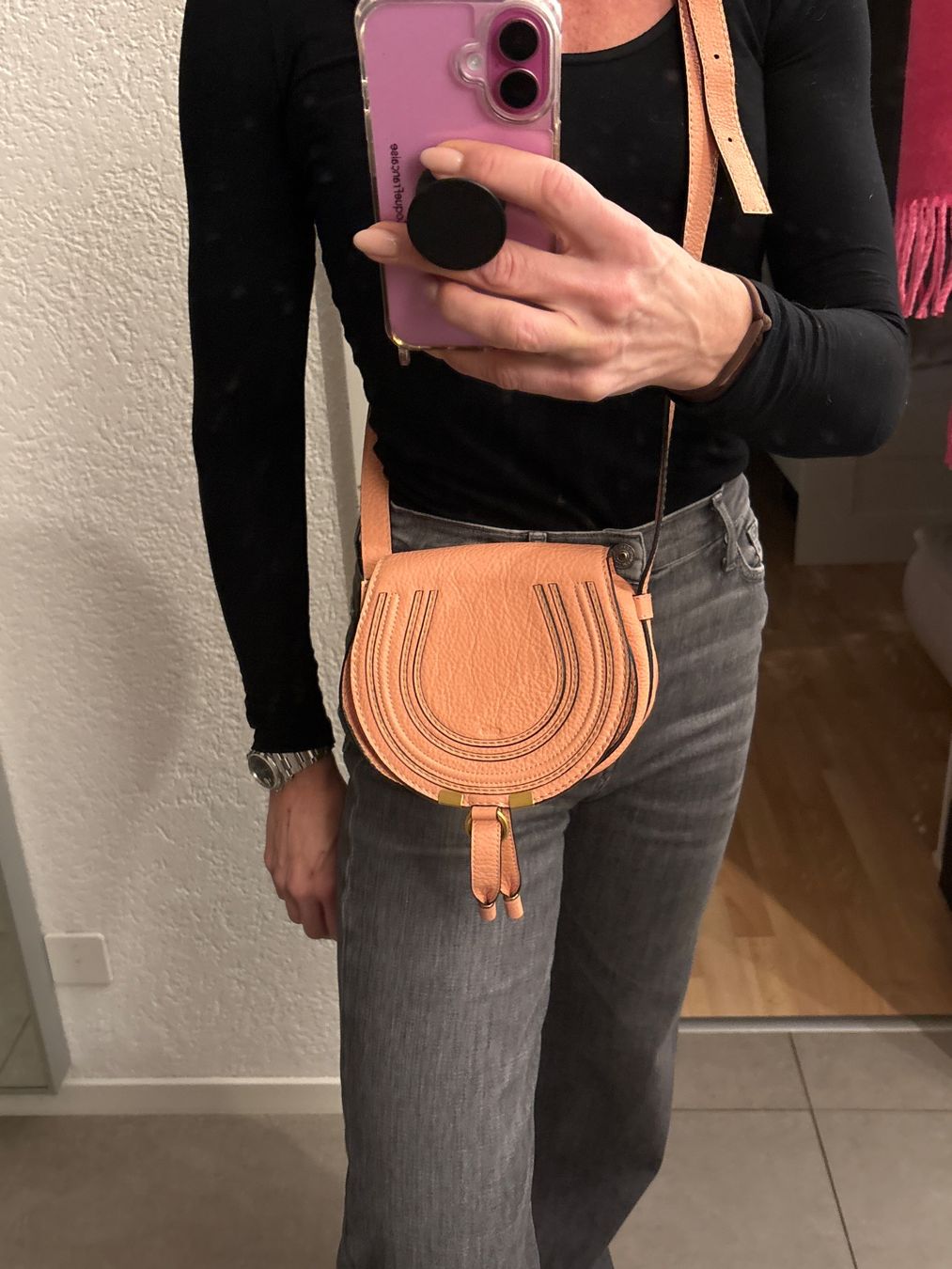 Chloé Sacs femmes: Chloe Tasche – D'occasion à Zunzgen par mel_y6w2 9