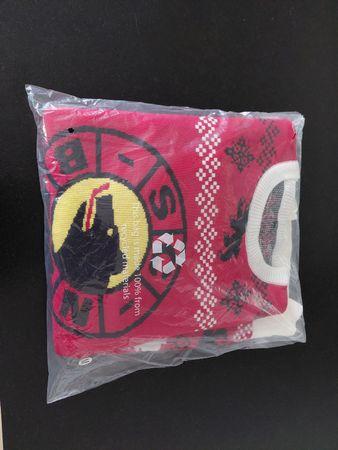 sc bern  weinacht Pullover rot Grösse M neu 