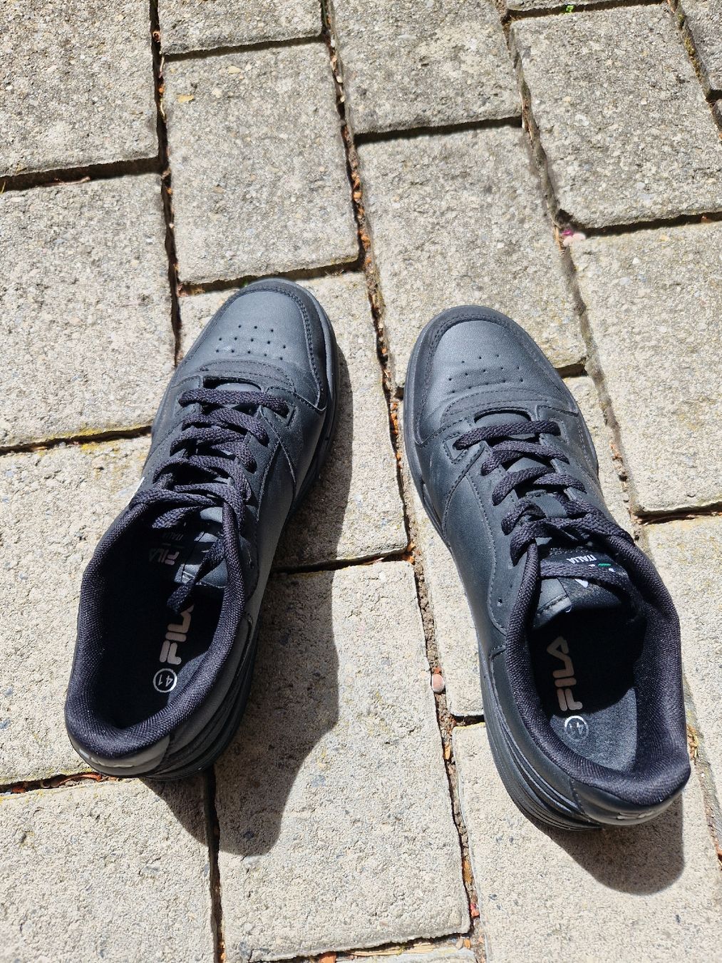 Fila Scarpe da donna: Fila Turnschuhe Grösse 41 – Usato da Fislisbach venduto da mka_km8f 1