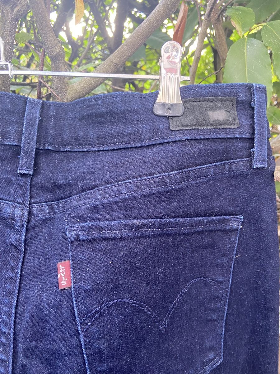 Levi's Jeans: Jeans Levi’s – Nuovo (secondo la descrizione) da Genève venduto da muj_2zmc 1