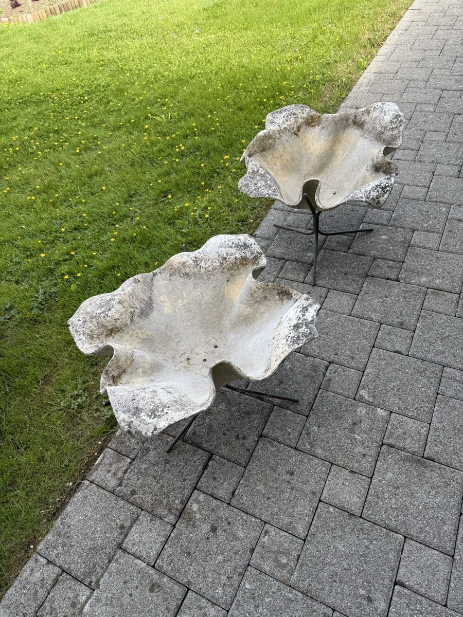 Eternit Vasi per fiori: 2 Eternit Willy Guhl – Usato da Les Genevez JU venduto da fabliane