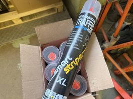 6 Stk. neue Bodenmarkierfarbe Traffic extra Paint XL, orange