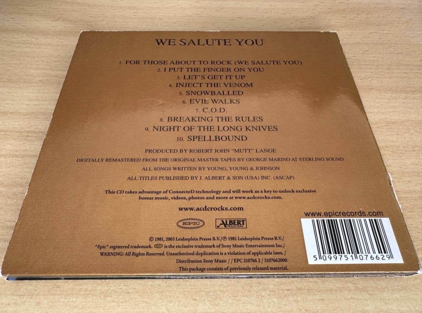 CD: AC/DC - For Those About to Rock CD - – Usato da Fehraltorf venduto da mugr01 1