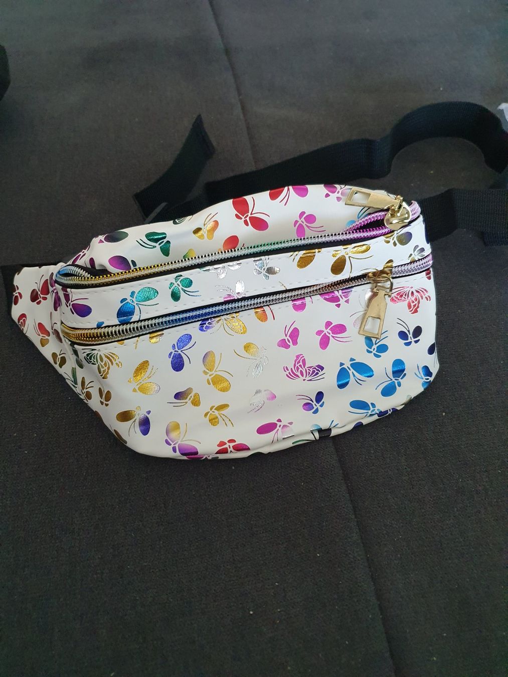Taschen: Bauchtasche Neu " Schmetterling Motiv" – Neu und originalverpackt aus Klingnau von Fee1960