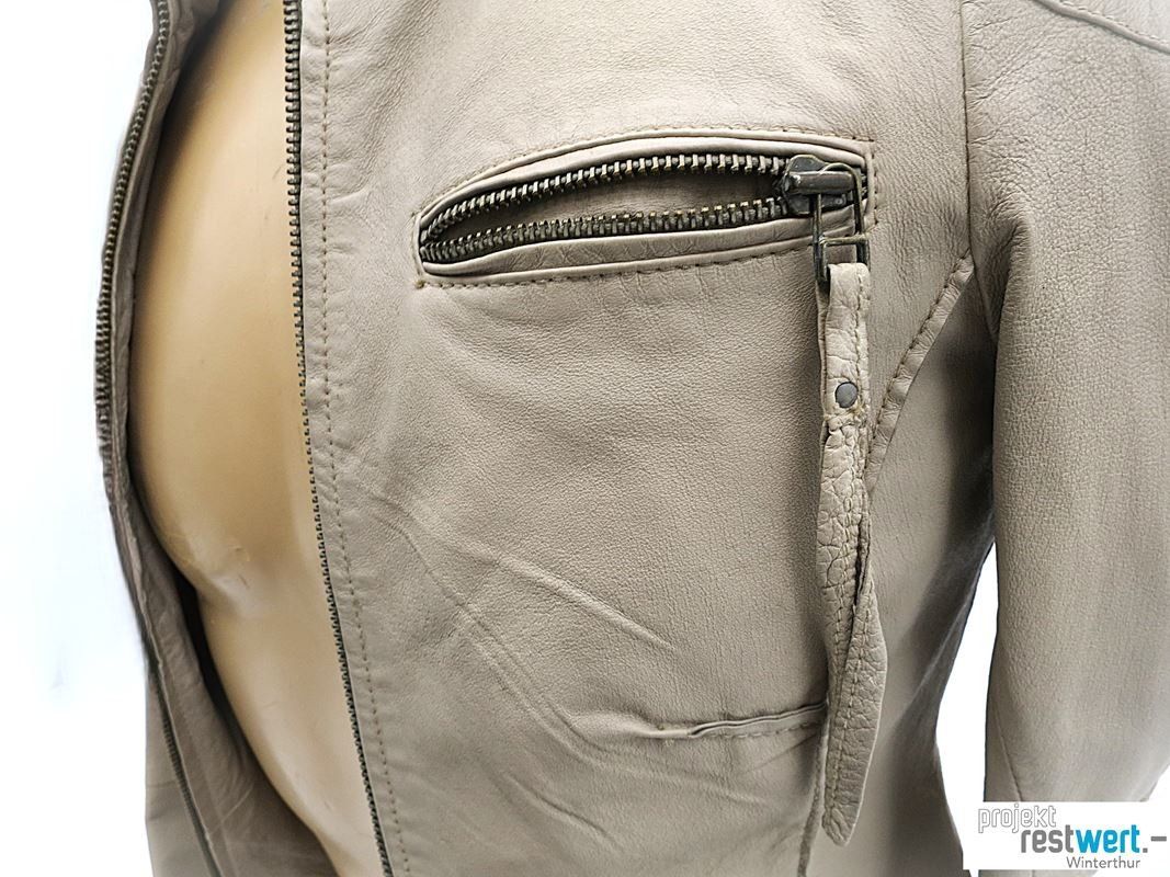 Vila Giacche: VILA Lederjacke beige Gr. S – Usato da Winterthur venduto da Restwert_Winterthur 1