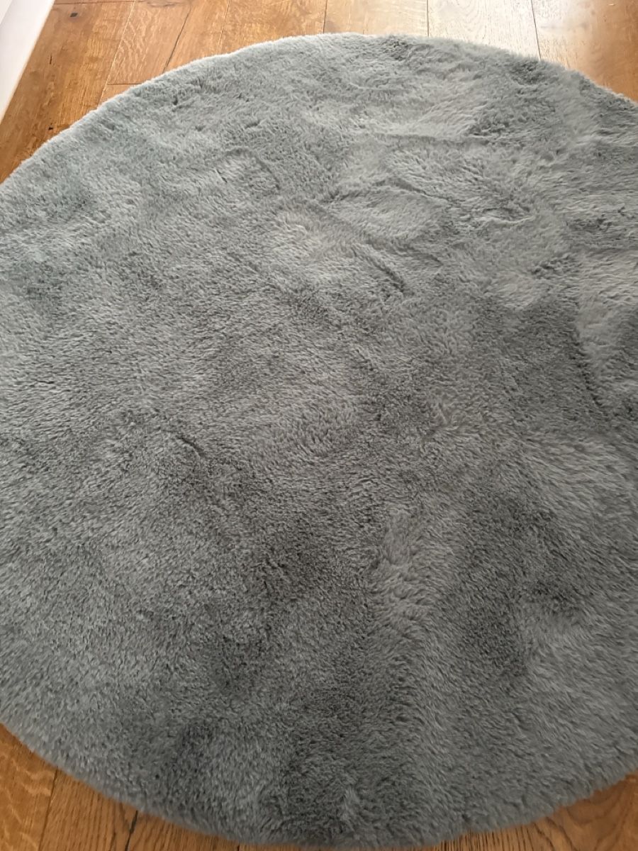 Tapis: Runter Teppich  – D'occasion à Lengnau BE par mat_mw9v 1