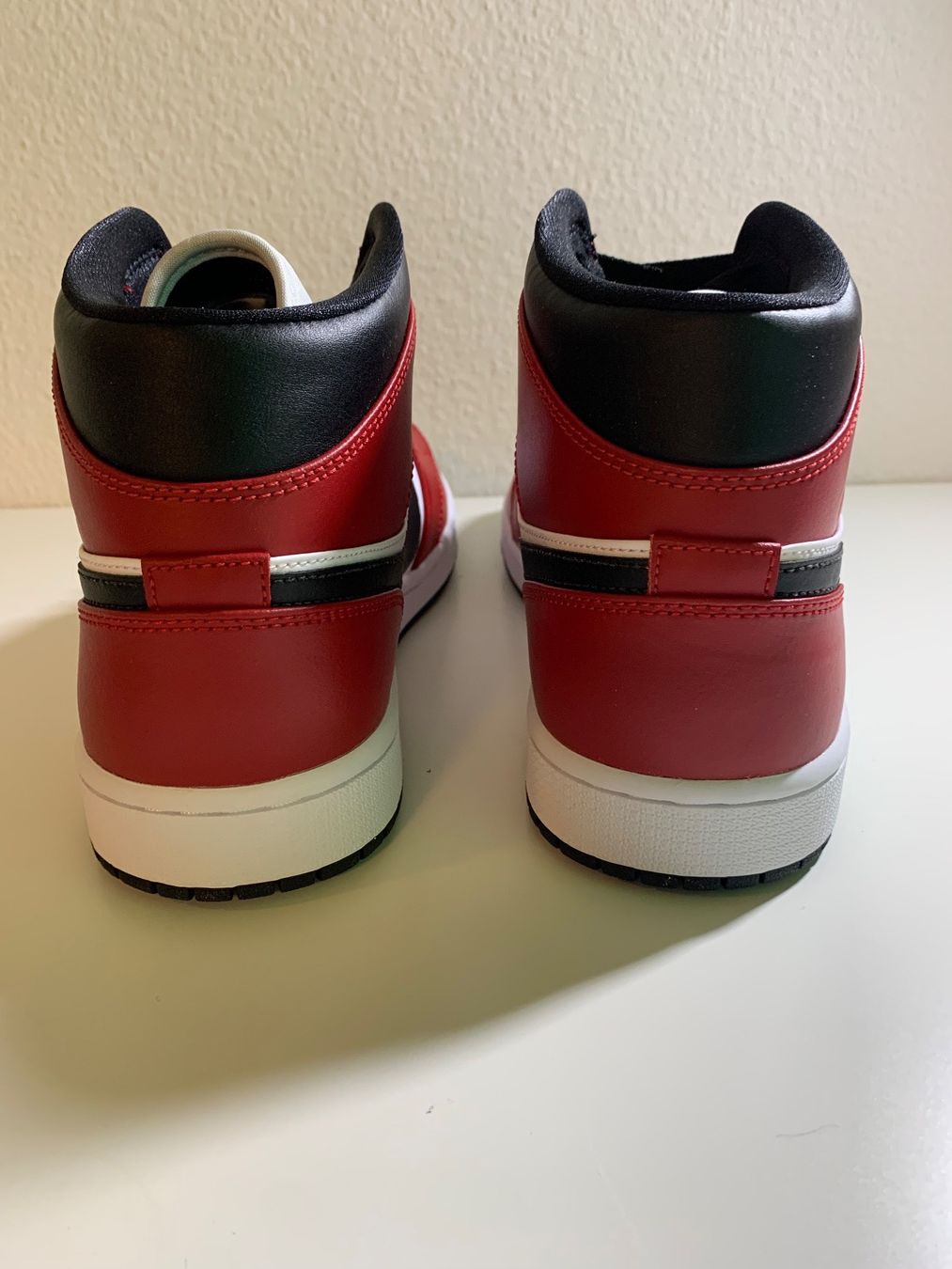 Jordan Scarpe da uomo: Air Jordan 1 – Nuovo e nell'imballaggio originale da Wettingen venduto da Airjordan 4