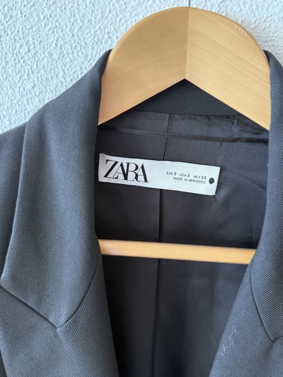 Zara Giacche: Zara Black Double-Breasted Blazer - Size S – Usato da Kilchberg venduto da anloufra 1