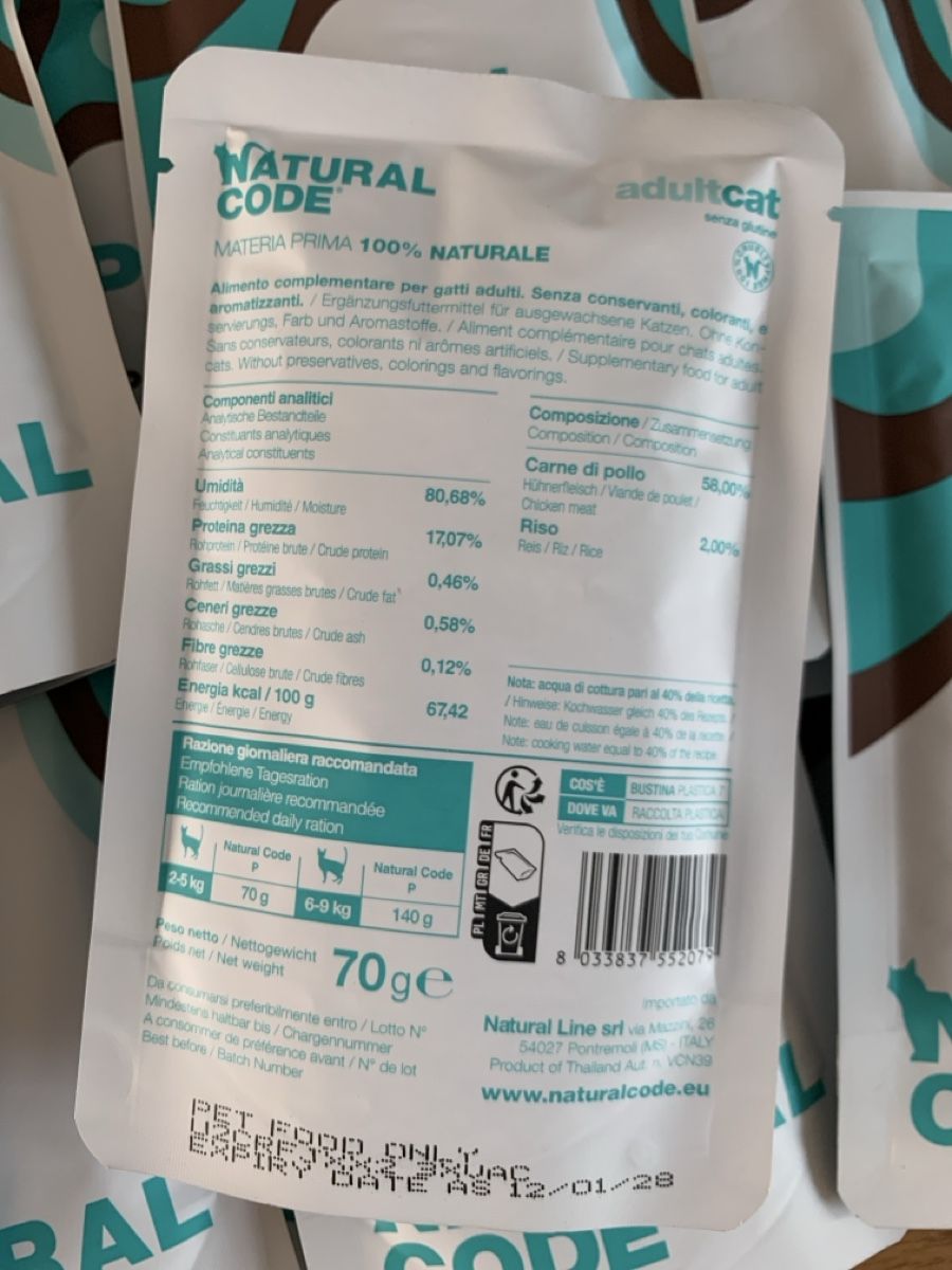 Nourriture: 37 Beutel NaturalCode Katzenfutter a 70 Gramm – Neuf avec emballage d'origine à Gwatt (Thun) par tomstown 2
