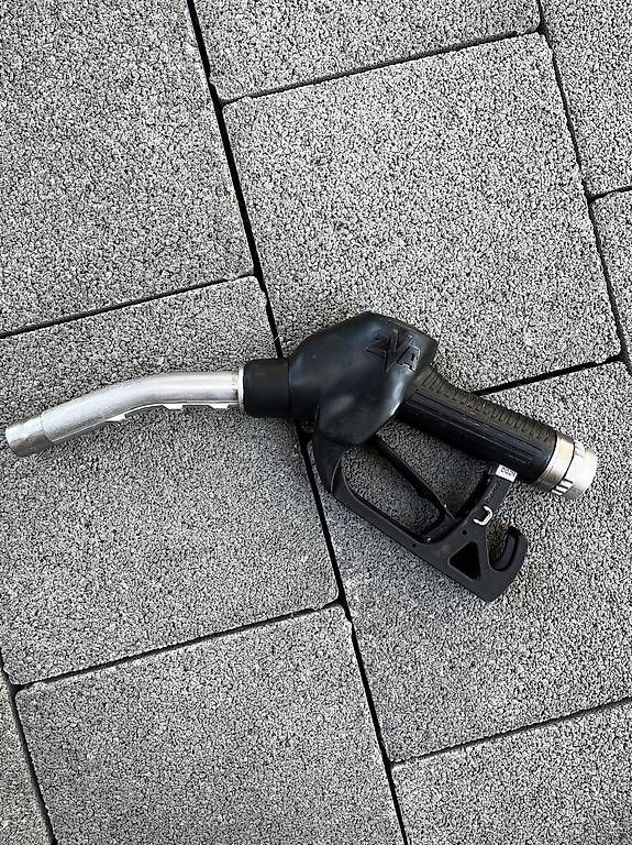 Sonstiges zum Sammeln & Seltenes: Zapfpistole  – Gebraucht aus Untersiggenthal von ktm96