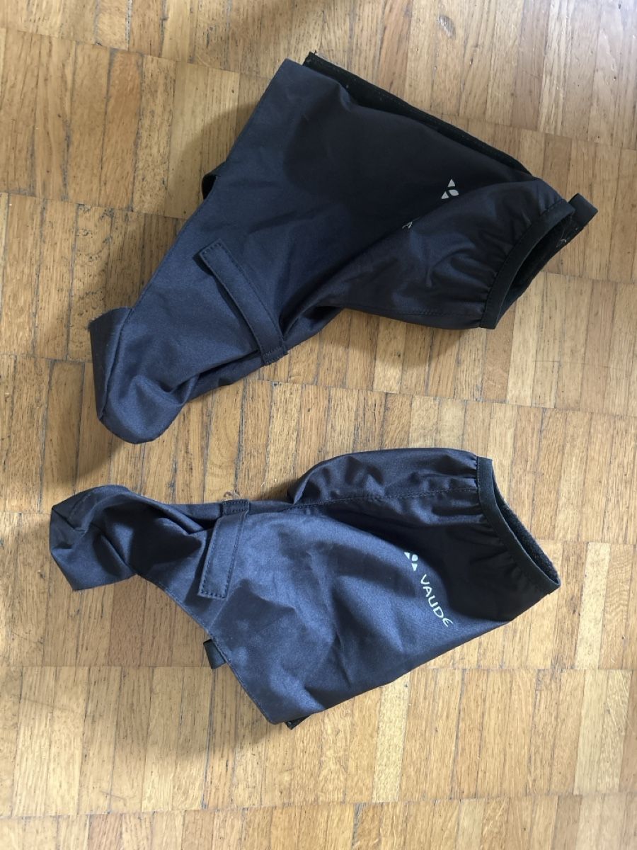 Stinchiere & Fasciature: Gamaschen, Regengamaschen  – Usato da Winterthur venduto da Kate016