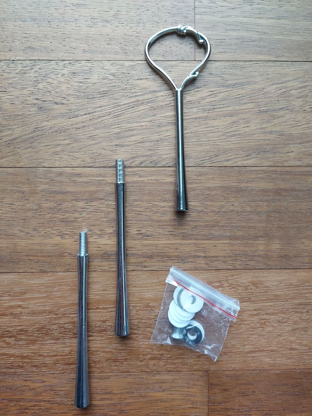 Wandhalterungen: Neue Etagere Halterung – Neu und originalverpackt aus Küssnacht am Rigi von Mukare