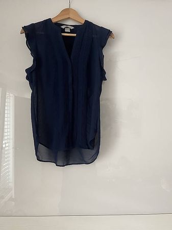 Dunkelblaues H&M Top in Größe 38