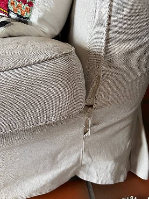 Sofas: Grosses Ecksofa gratis gegen Selbstabholung – Gebraucht aus Schönenberg ZH von caffeina 1