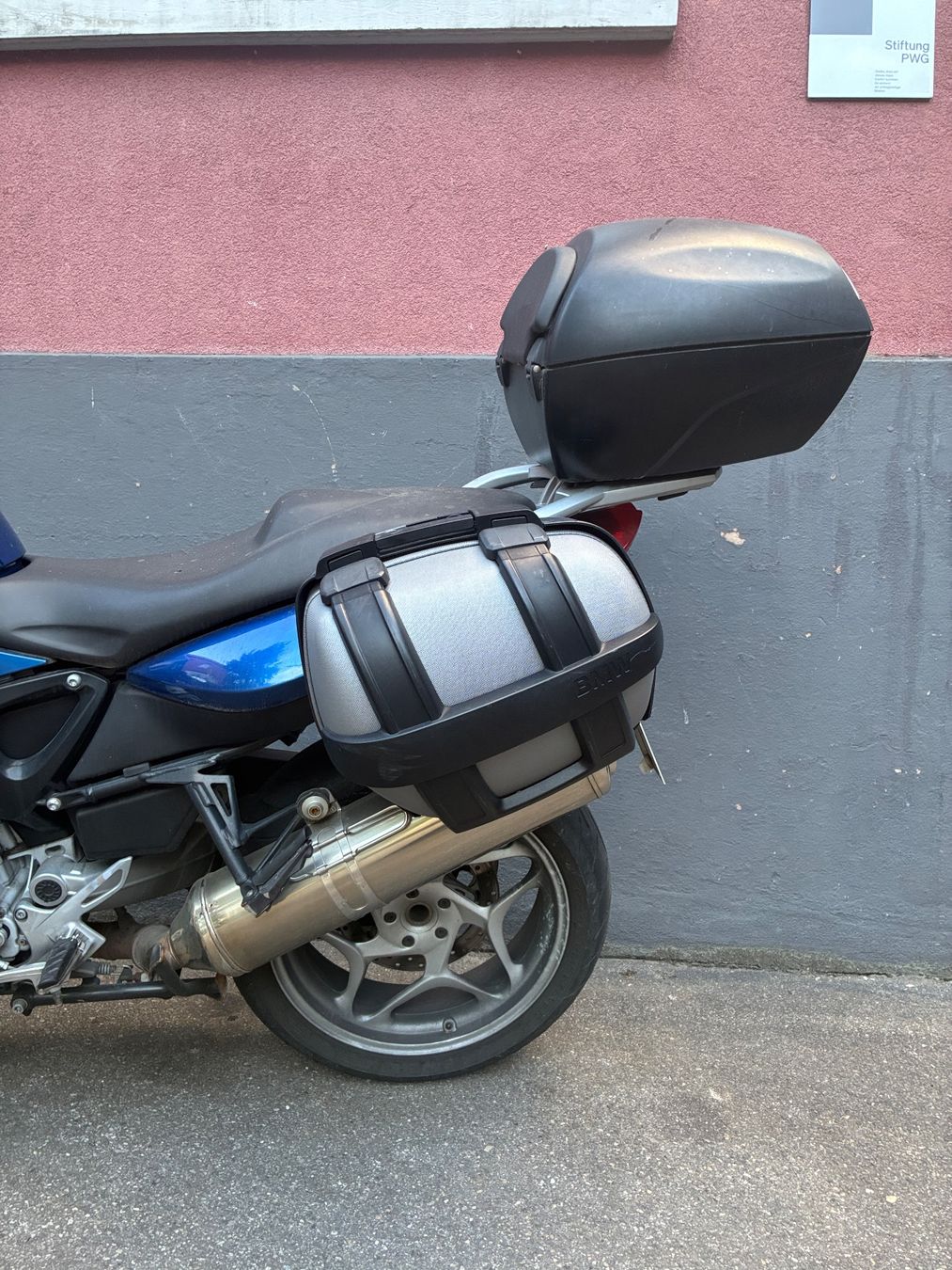 BMW Reisekoffer: BMW Koffer set – Gebraucht aus Zürich von Dodo270