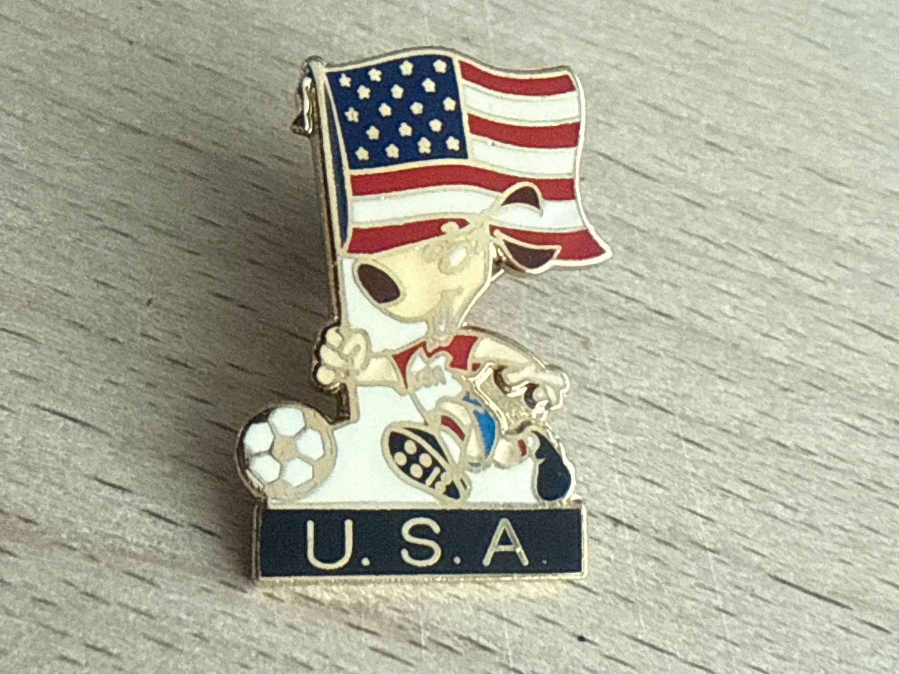 Plaketten & Abzeichen: Pin WM USA94 – Gebraucht aus Glattbrugg von Schweigmatt