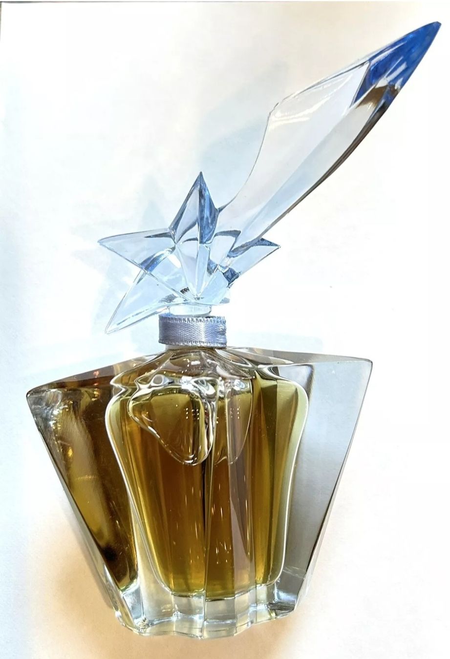 Mugler Profumi & Eau de Toilette: Thierry Mugler Angel Comet Star Perfume Bottle, 1995. – Nuovo (secondo la descrizione) da Gunzgen venduto da thomasbx 1