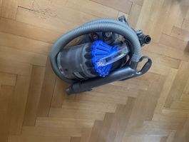 Dyson DC23