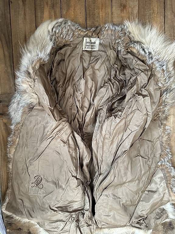 Giacche: Lot de fourrure vintage YSL – Usato da Suen (St-Martin) venduto da kim_5vjt 1