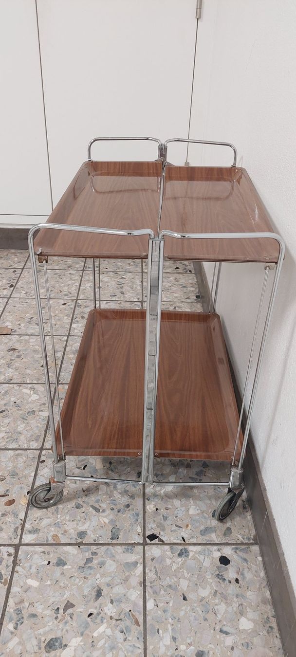 Carrelli di servizio: Servierwagen mit Holzoptik, Vintage Stil,ä – Usato da Bern venduto da citron_limonade 1