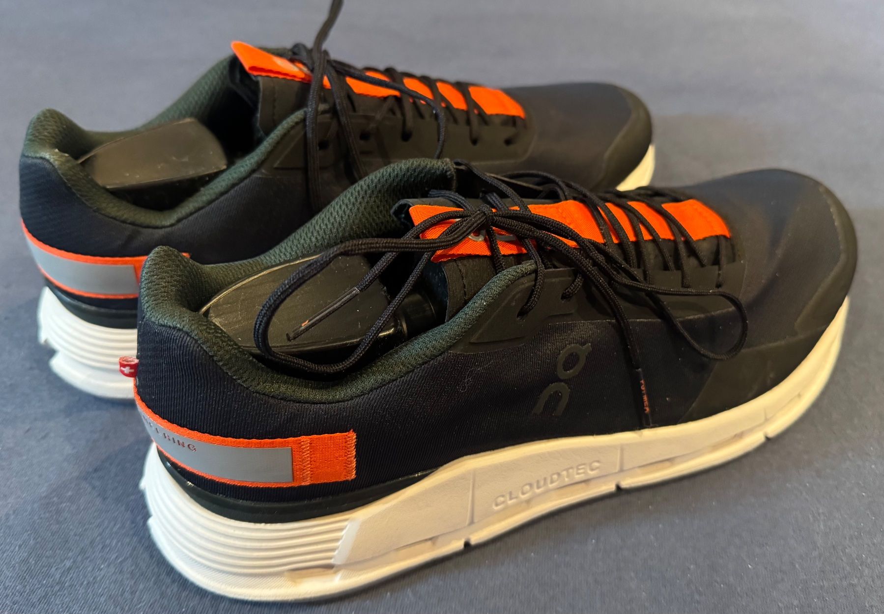 On Chaussures hommes: *** ON CLOUDNOVA FORM NEUE UND UNGETRAGEN *** – Neuf (Voir description) à Giumaglio par soloemi 2