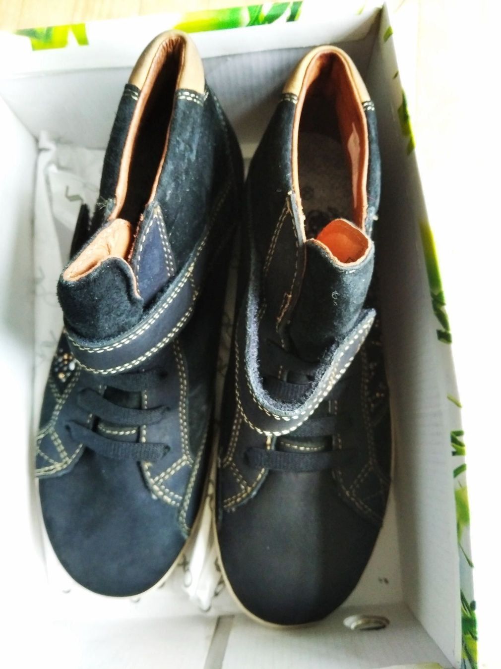 Schuhe für Mädchen: Schuhe Mädchen NEU Gr. 35 Leder von VADO – Neu und originalverpackt aus Magden von Mandy13 5