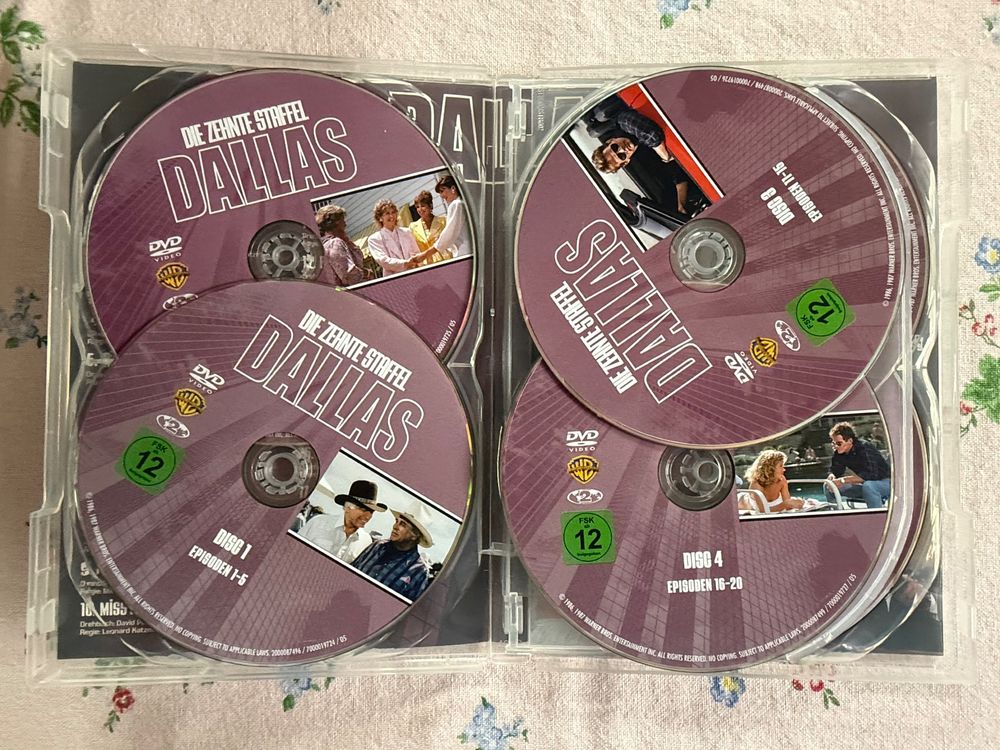 von miller freak cleats