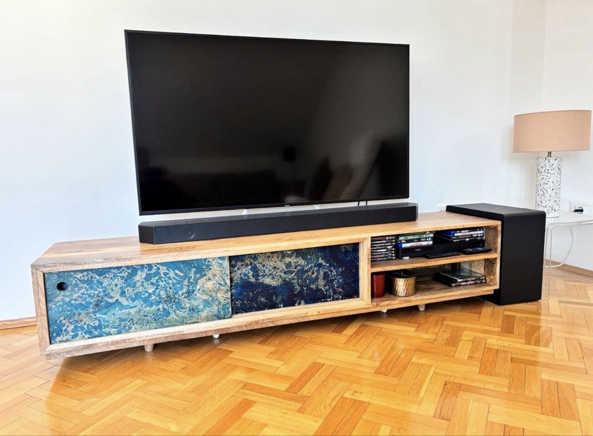 Meubles TV: TV Schrank/ Sideboard Holz – D'occasion à Zürich par val_5xpm