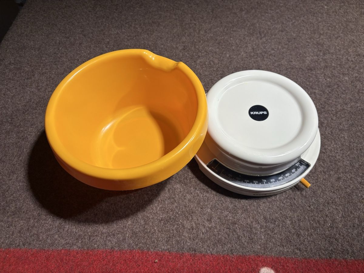 Krups Bilance da cucina: Krups Haushaltswaage mit Schale analog gebraucht – Usato da Sisseln AG venduto da art-dragoon