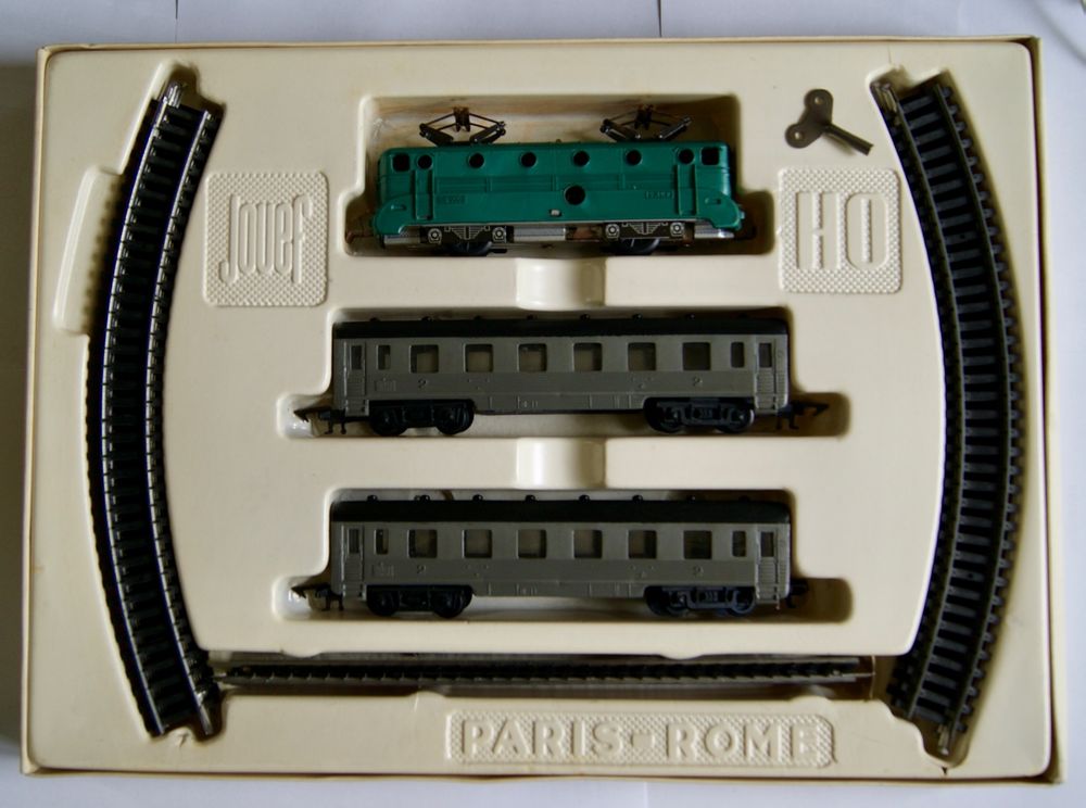 Collector. Jouer. Coffret train paris rome. Ref 551