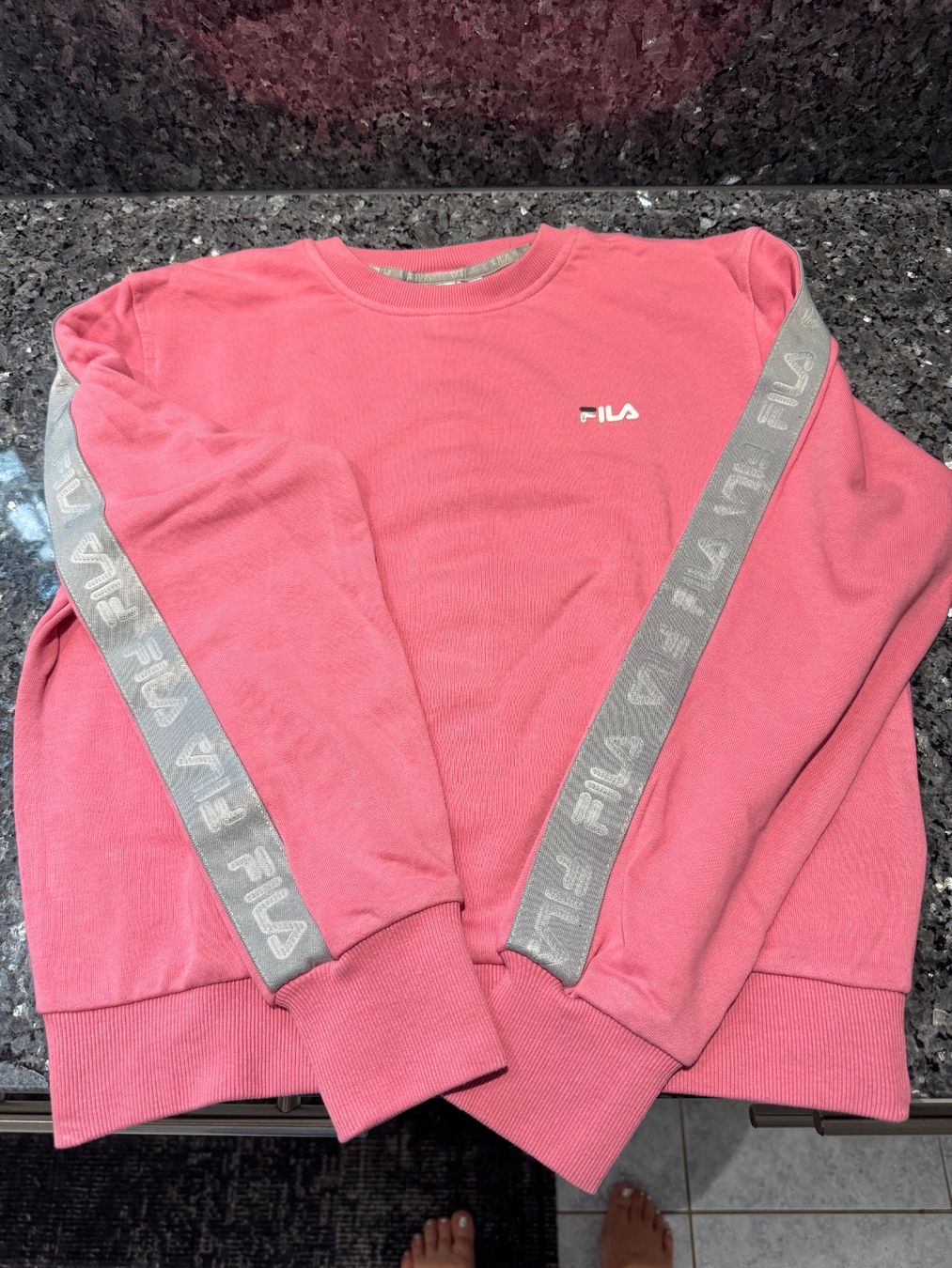Fila Maglioni & Felpe: Sweatshirt Fila Grösse S – Usato da Bronschhofen venduto da pgds