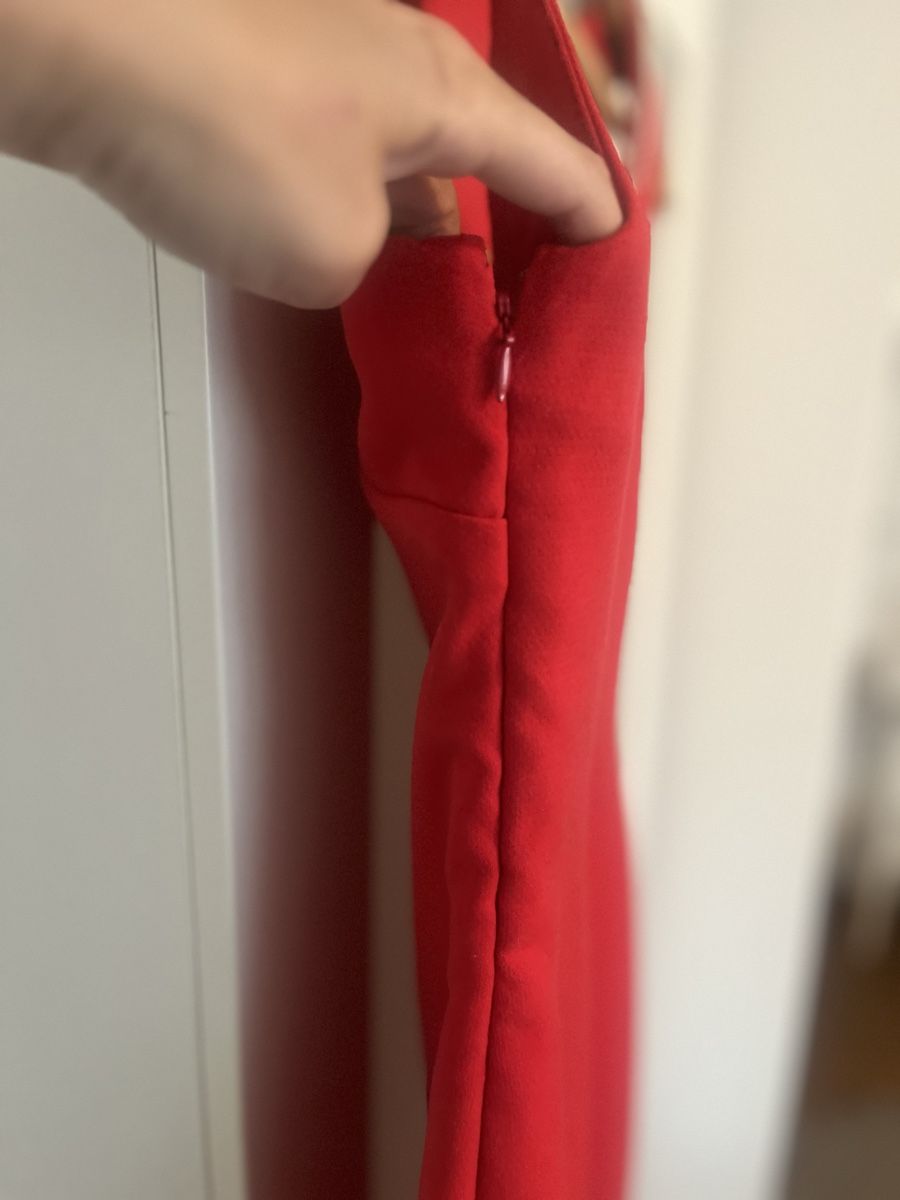 Vestiti: Wunderschönes Kleid in Rot Gr.S – Usato da St.Gallen venduto da Monrose 3