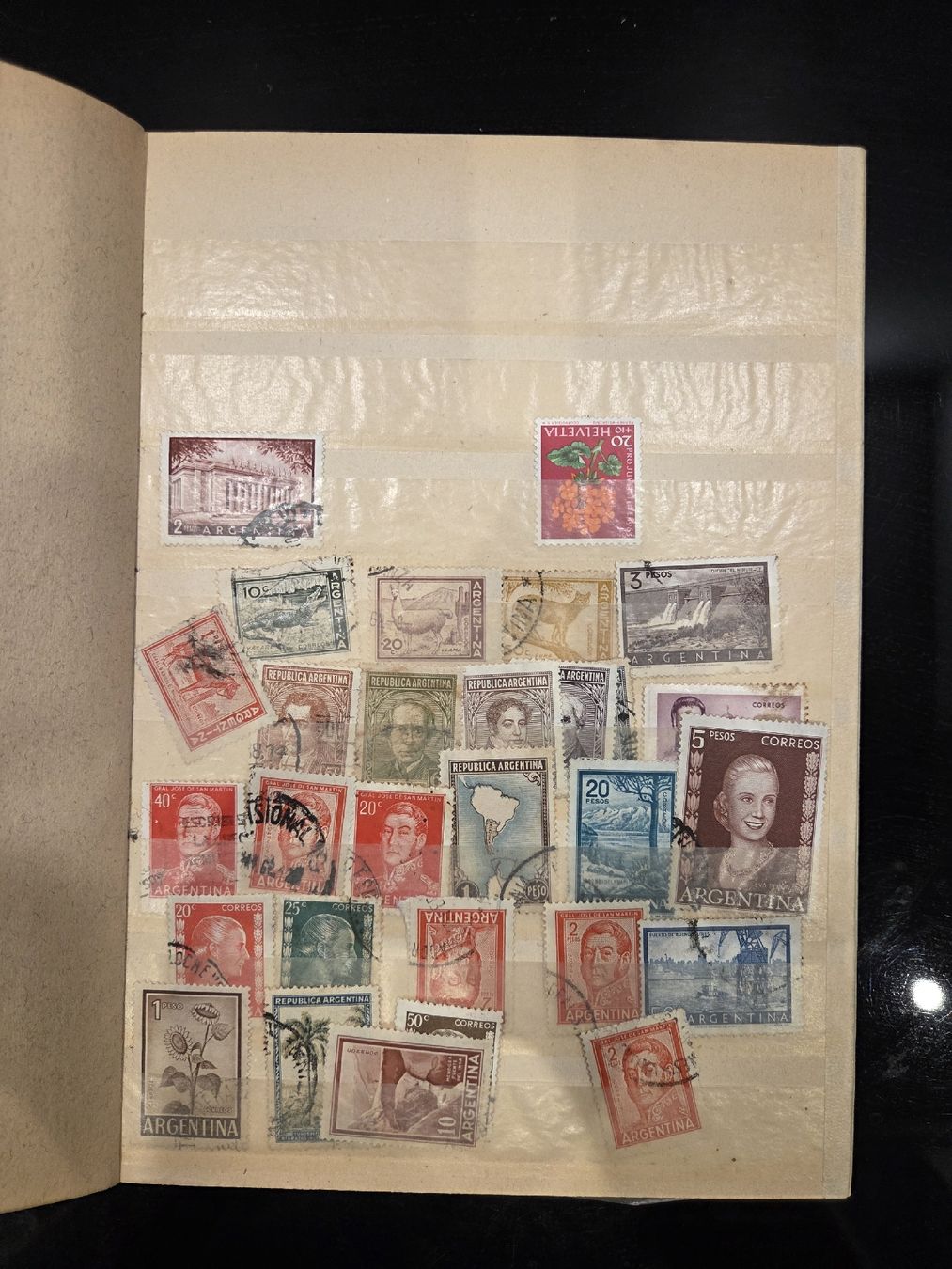 Tous les timbres: Briefmarken Sammlung vom Nonno – D'occasion à Weiningen ZH par Godiohnihobbi