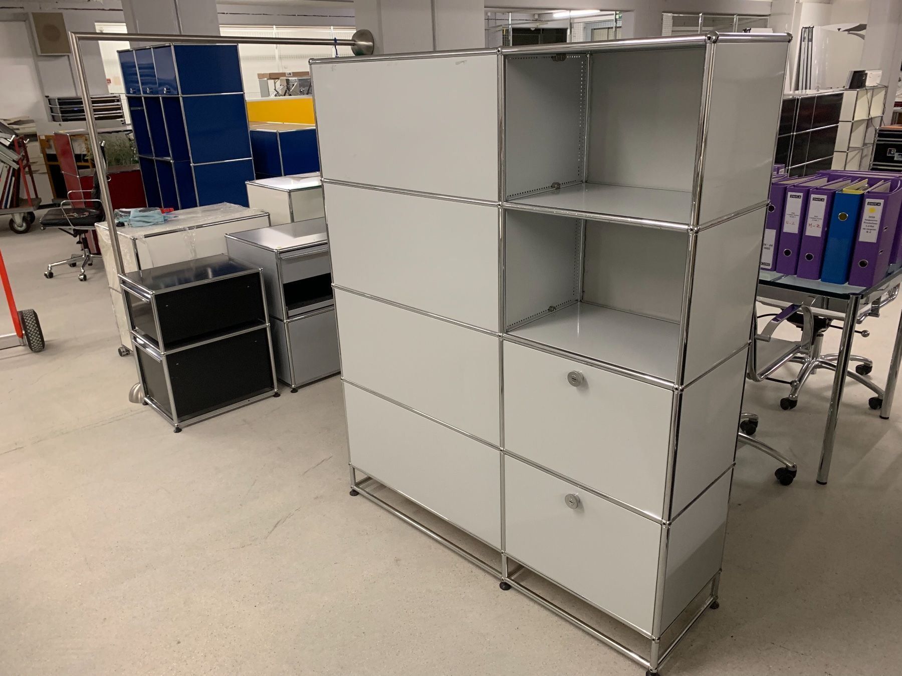 USM Scaffali: USM Highboard /empfangspult Lief Gratis – Usato da Thun venduto da Thuno6 1