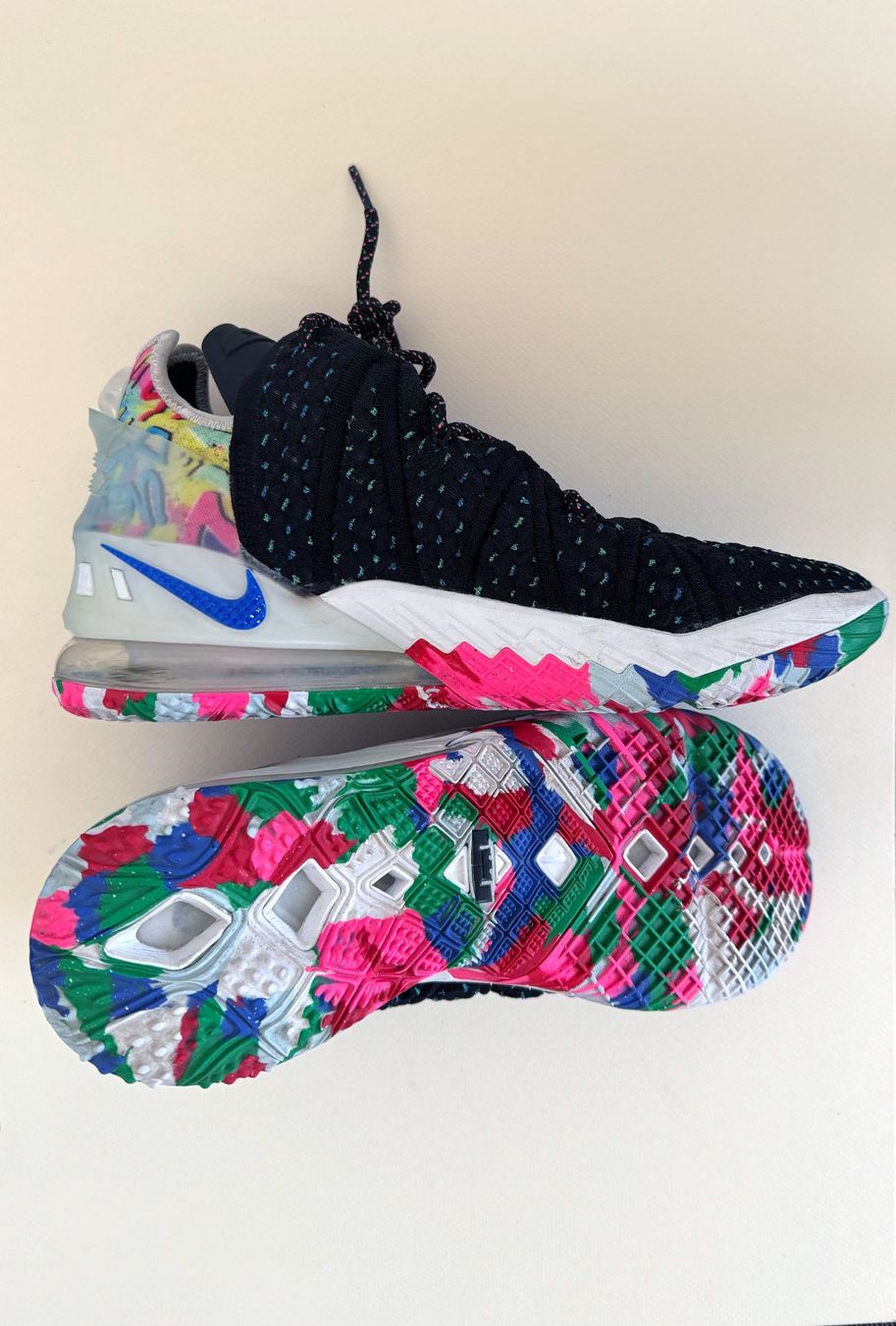 Nike Scarpe da uomo: Nike LeBron 18 Multicolor. Gösse 43. – Usato da Zürich venduto da Tulsa1968 1