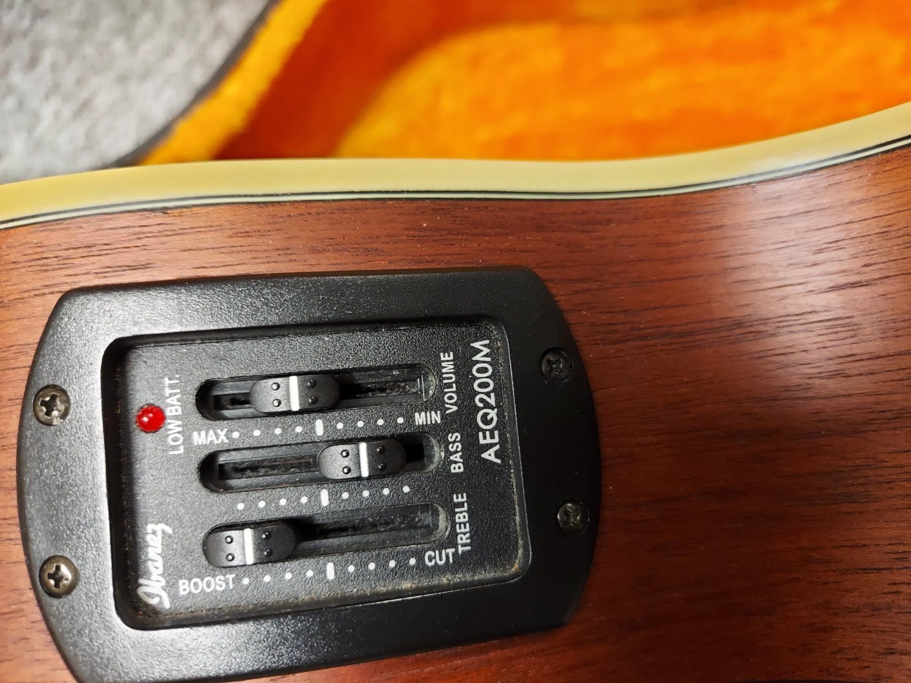 Ibanez Strumenti musicali: Ibanez Semi-Akkustikgitarre – Usato da Münchenbuchsee venduto da motten 5