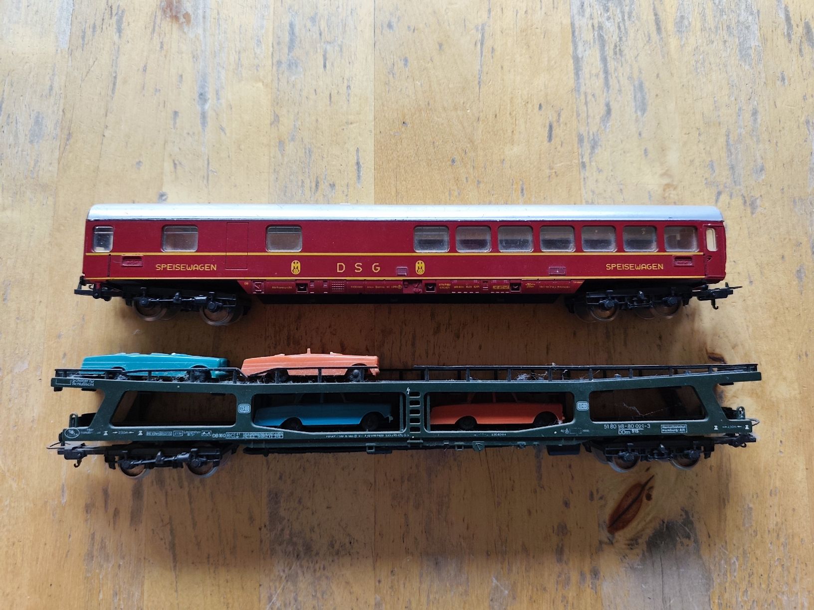 Lima Modellini di ferrovie: Modelleisenbahn-Waggons – Usato da Brienzwiler venduto da Nytt-och-Bytt 1