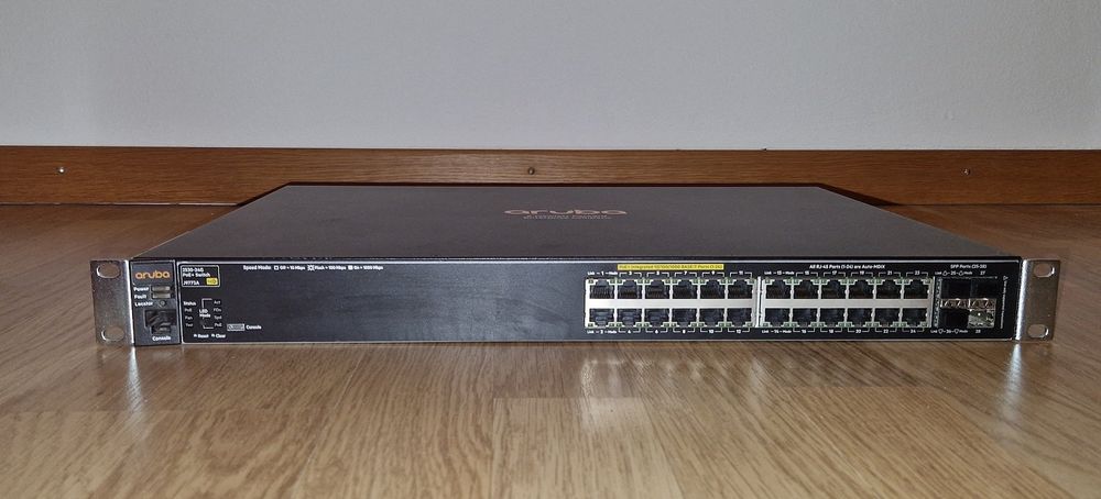 HPE Aruba 2530-24G PoE+ Switch (J9773A) | Acheter sur Ricardo