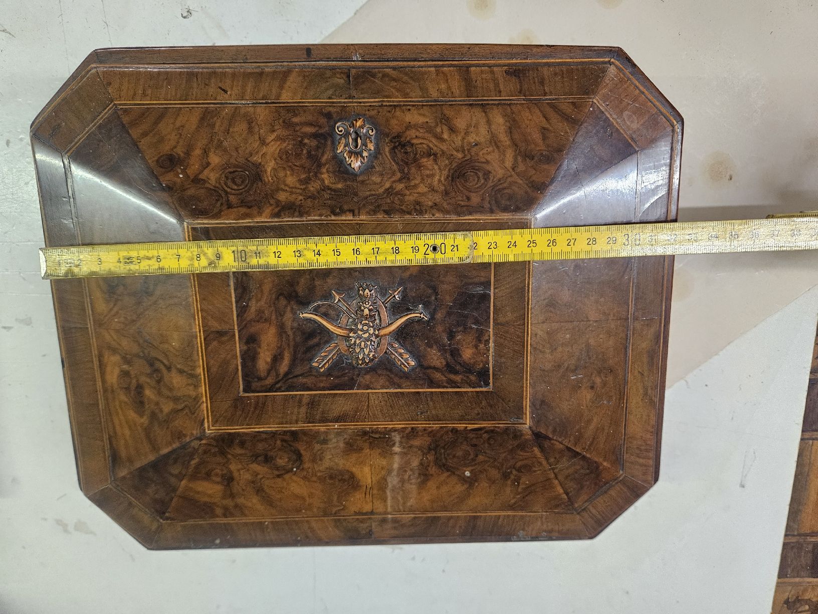 Cassapanche: truhe  schatulle museumsreif – Difettoso da Schwellbrunn venduto da Omega-alpha 4