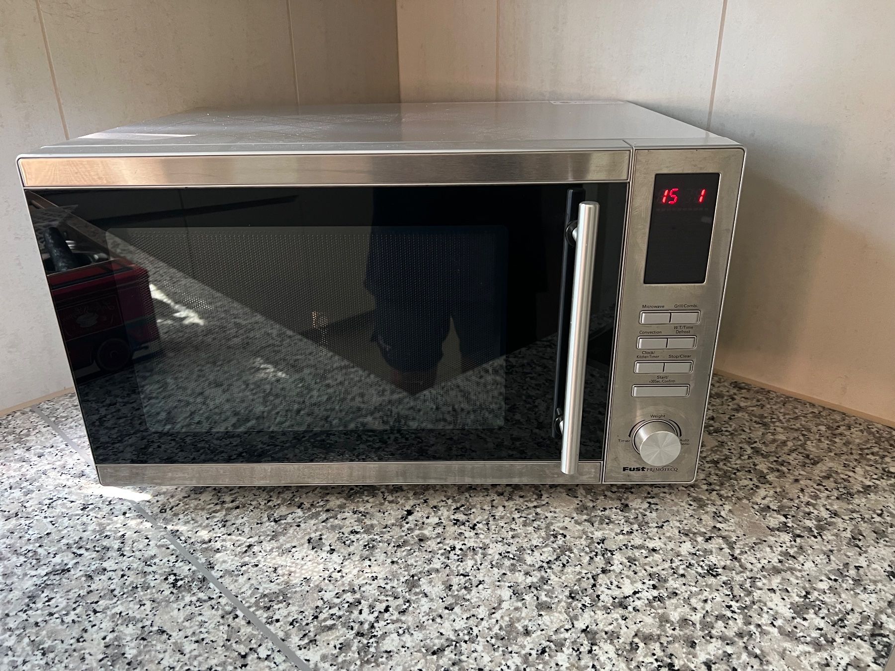 Fust Appareils de cuisine: Microwellenofen WM 8025 Combi – D'occasion à Thalwil par andrebrem