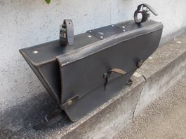 Sehr gute Original MILITÄRVELO 05 RAHMENTASCHE Jahrgang 1979