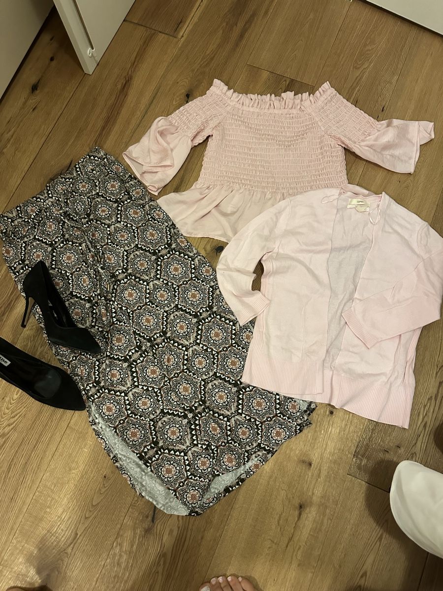 Lots de vêtements: Esprit – D'occasion à Rudolfstetten par Laramalna