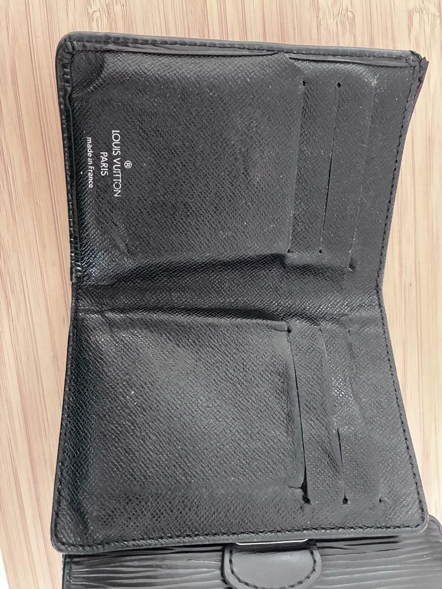 Louis Vuitton Brieftaschen: Louis Vuitton Portmonee Koala – Gebraucht aus Männedorf von Julilah 4
