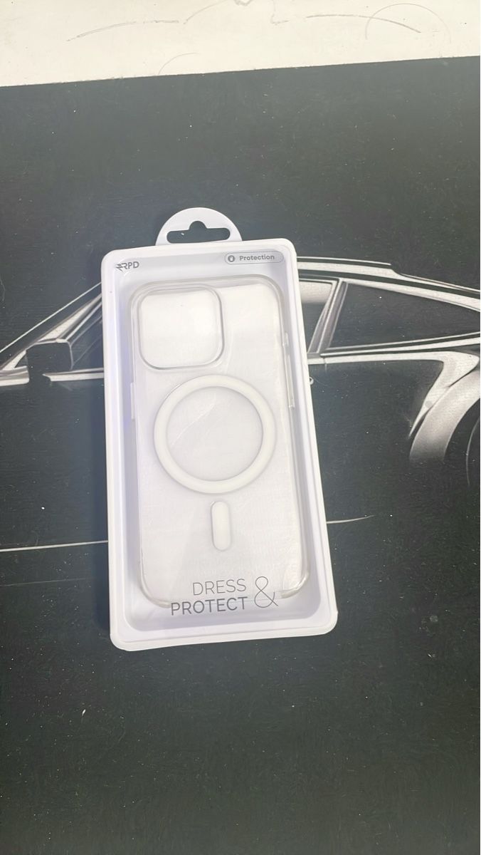 Apple Cover & Protezioni schermo: iPhone Hülle - mit MagSafe Funktion Originale Apple Hülle – Usato da Unterengstringen venduto da shu_8gw8