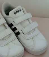 Adidas Sneaker weiss mit Klettverschluss neuwertig Gr. 27