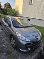 Peugeot 207 CC 1.6i 16V Cabriolet Personenwagen gute Zustand